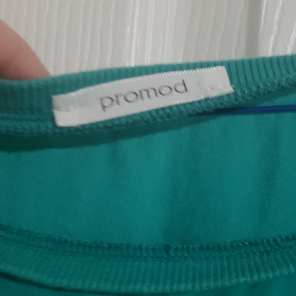 Promod Silk top - Picture 2 of 4